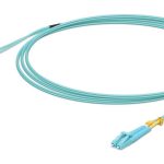 Lightweight fiber patch cable. Cable length 3M