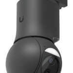 All-weather, 4K dual-lens camera with 10x hybrid zoom,