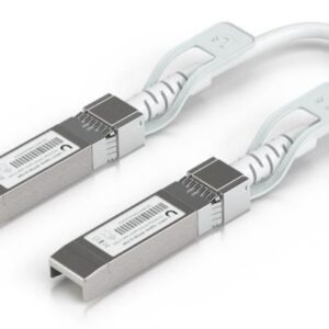 Direct attach cable with auto link optimization for