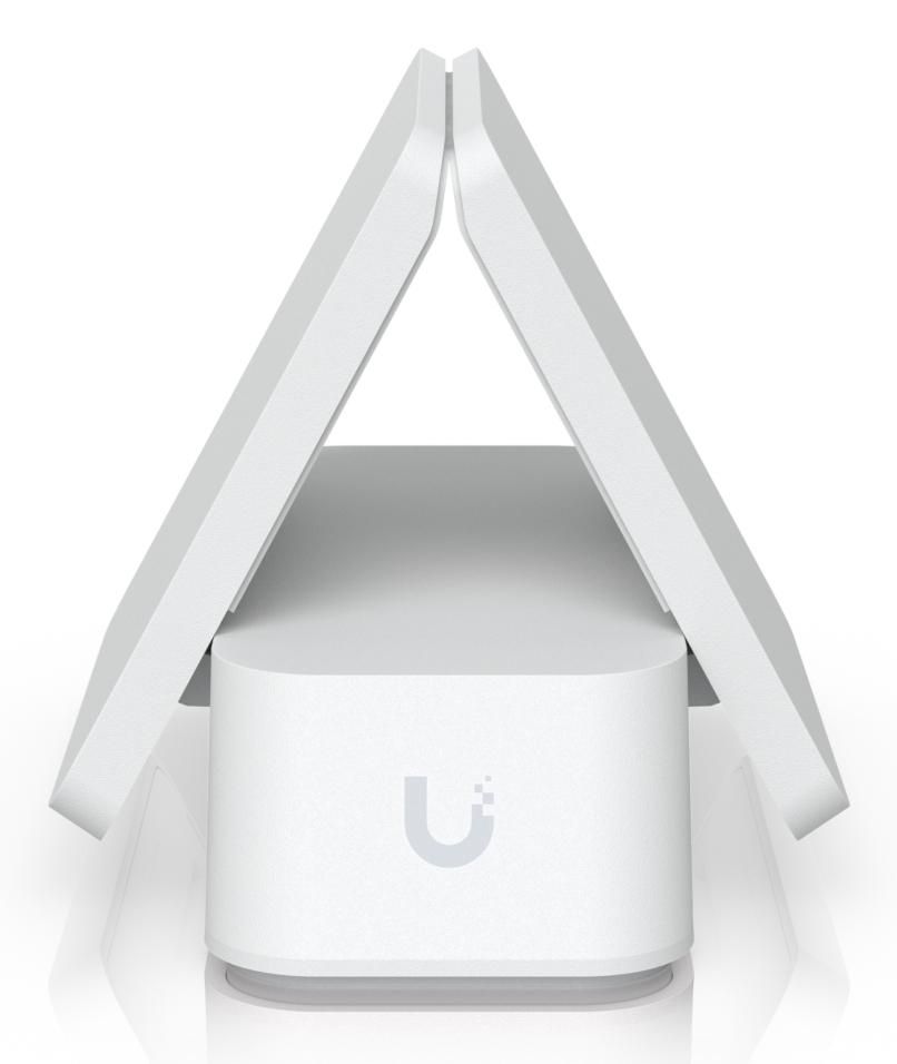 Weighted stand with adjustable clamp keeps